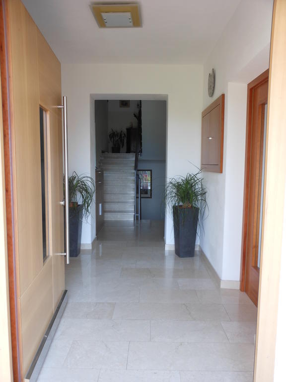 Appartement Haus Tirol à Caldaro Extérieur photo